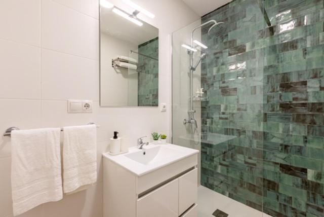 Апартаменты Loft And Bike Alameda Севилья Экстерьер фото
